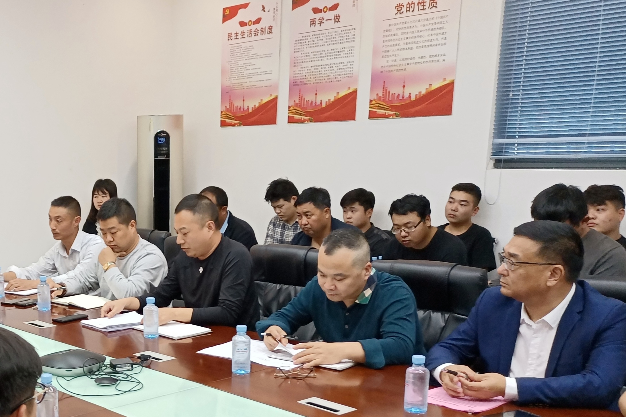 广西新莱建设有限公司顺利召开2020年总结表彰暨2021年工作动员大会(图3)